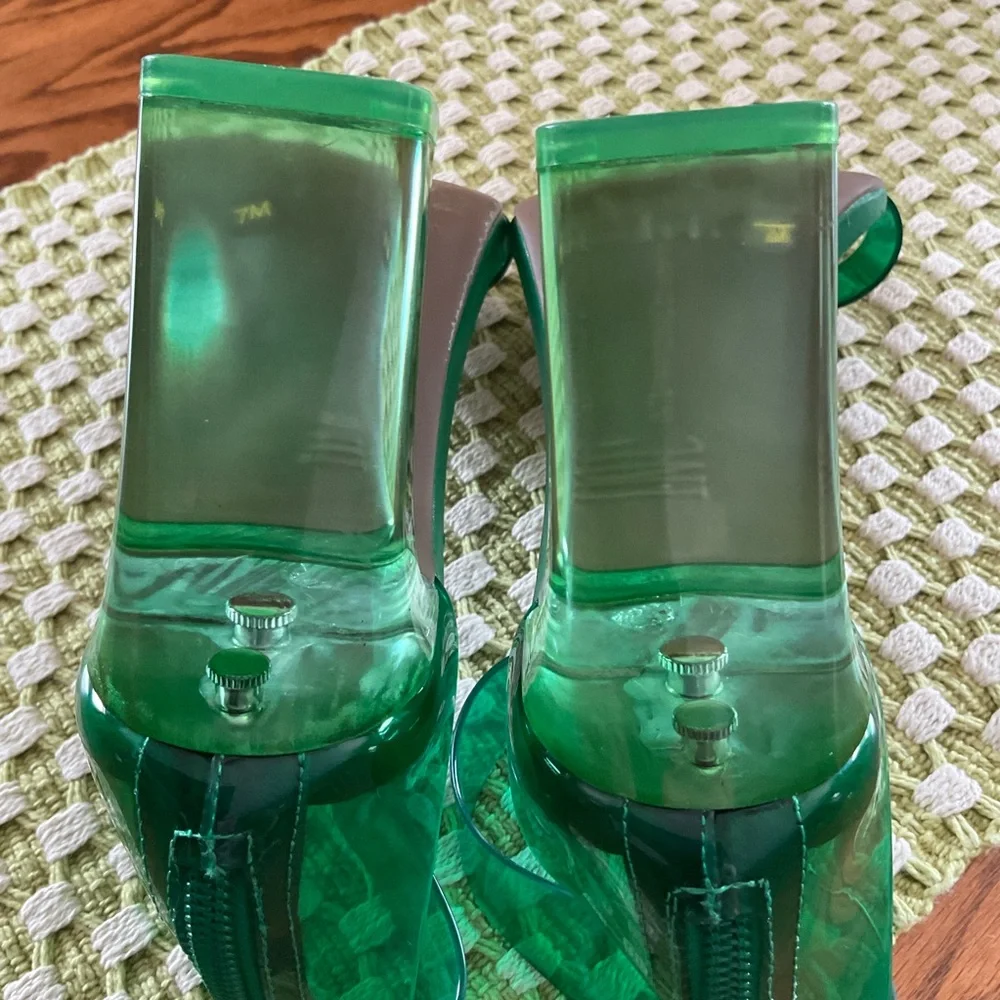 NWOT INC International Concepts Translucent Style Heels, Women’s Sz 7
